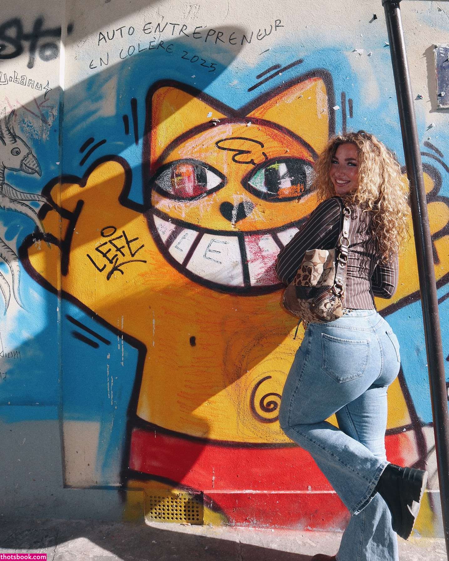 Gina Adams Photo #25