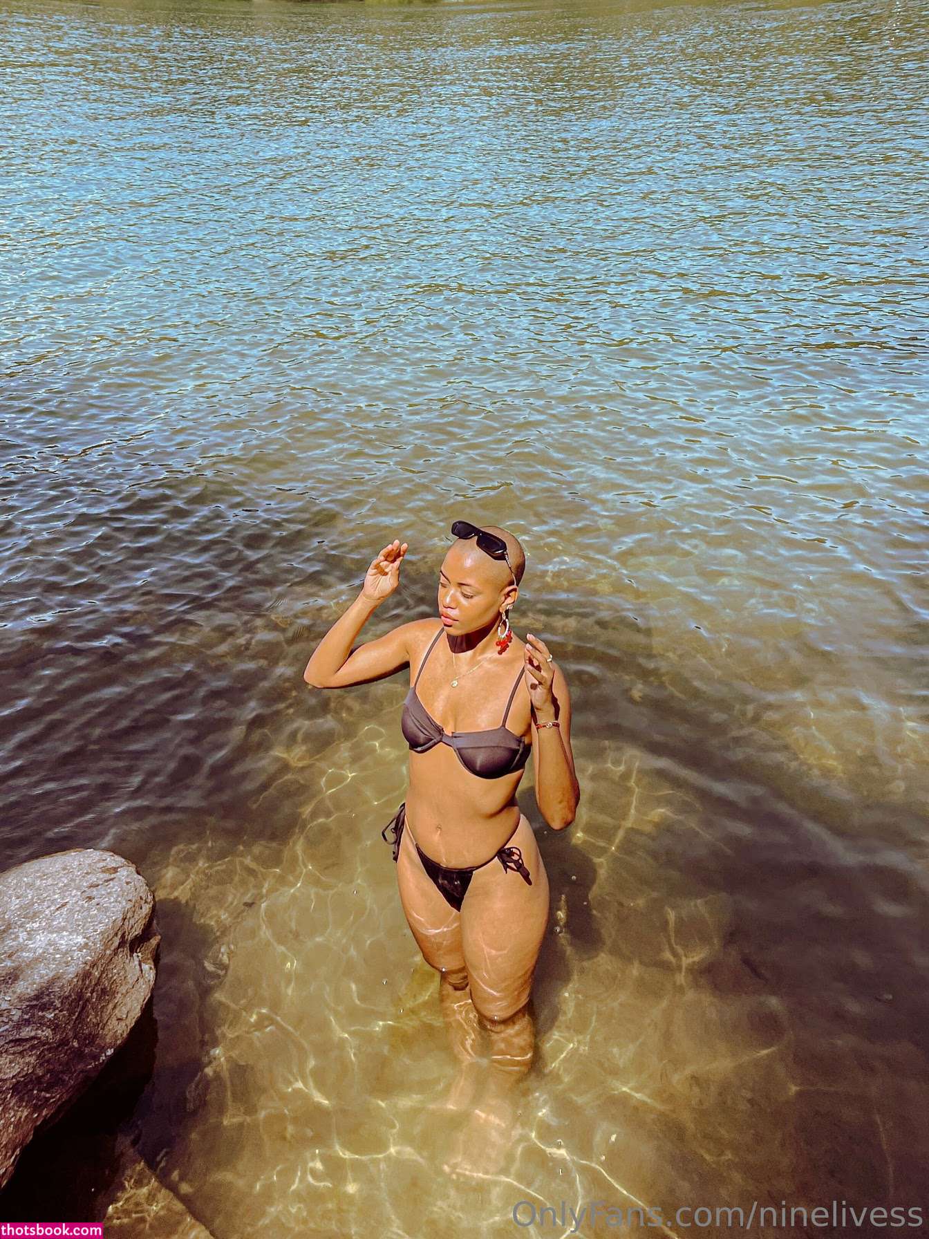 goddessnine Photo #24