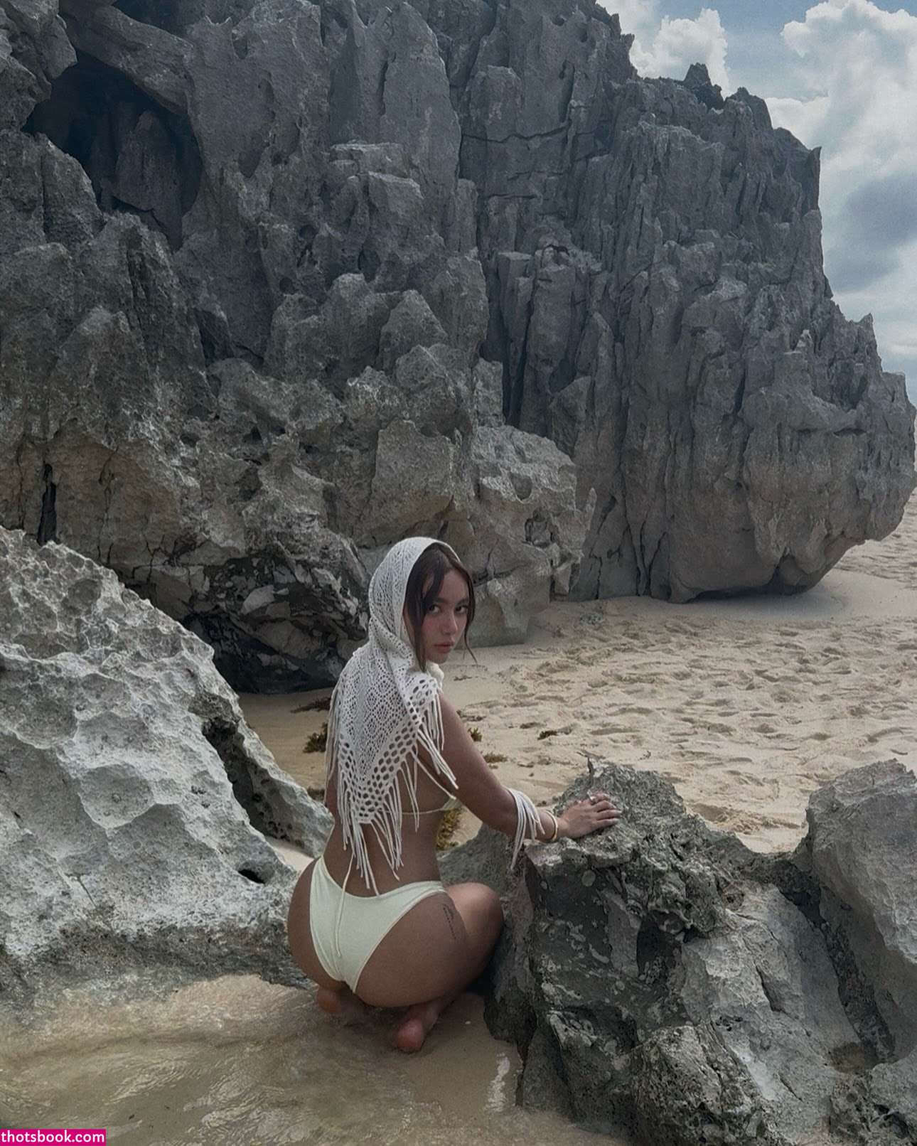 Nika Higashionna Photo #15