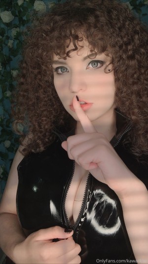 Kawaiikiwicosplay Photo #1