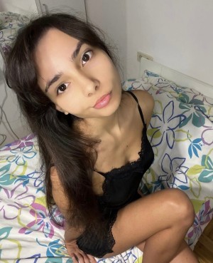 sara02wolf Photo #14