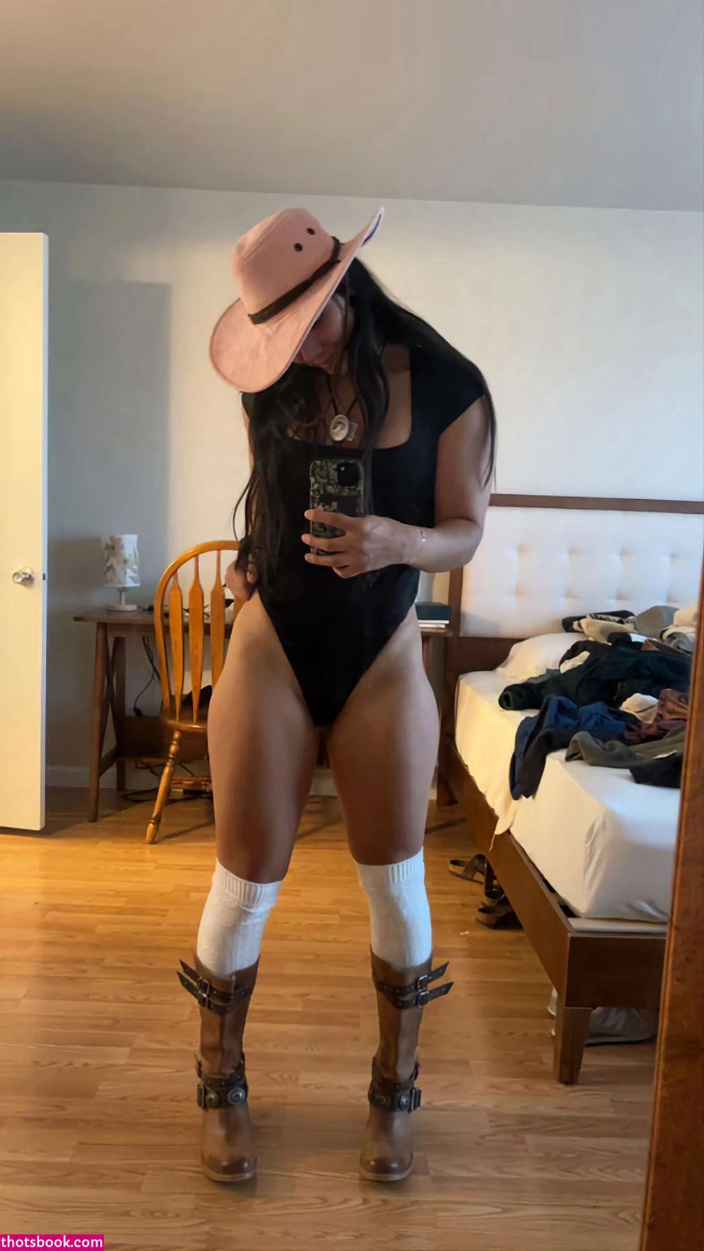 thelizzyporter Photo #1