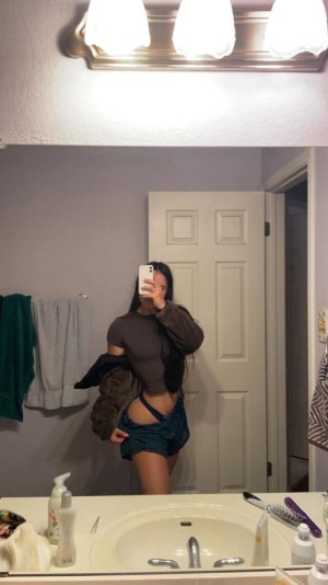 thelizzyporter Photo #21