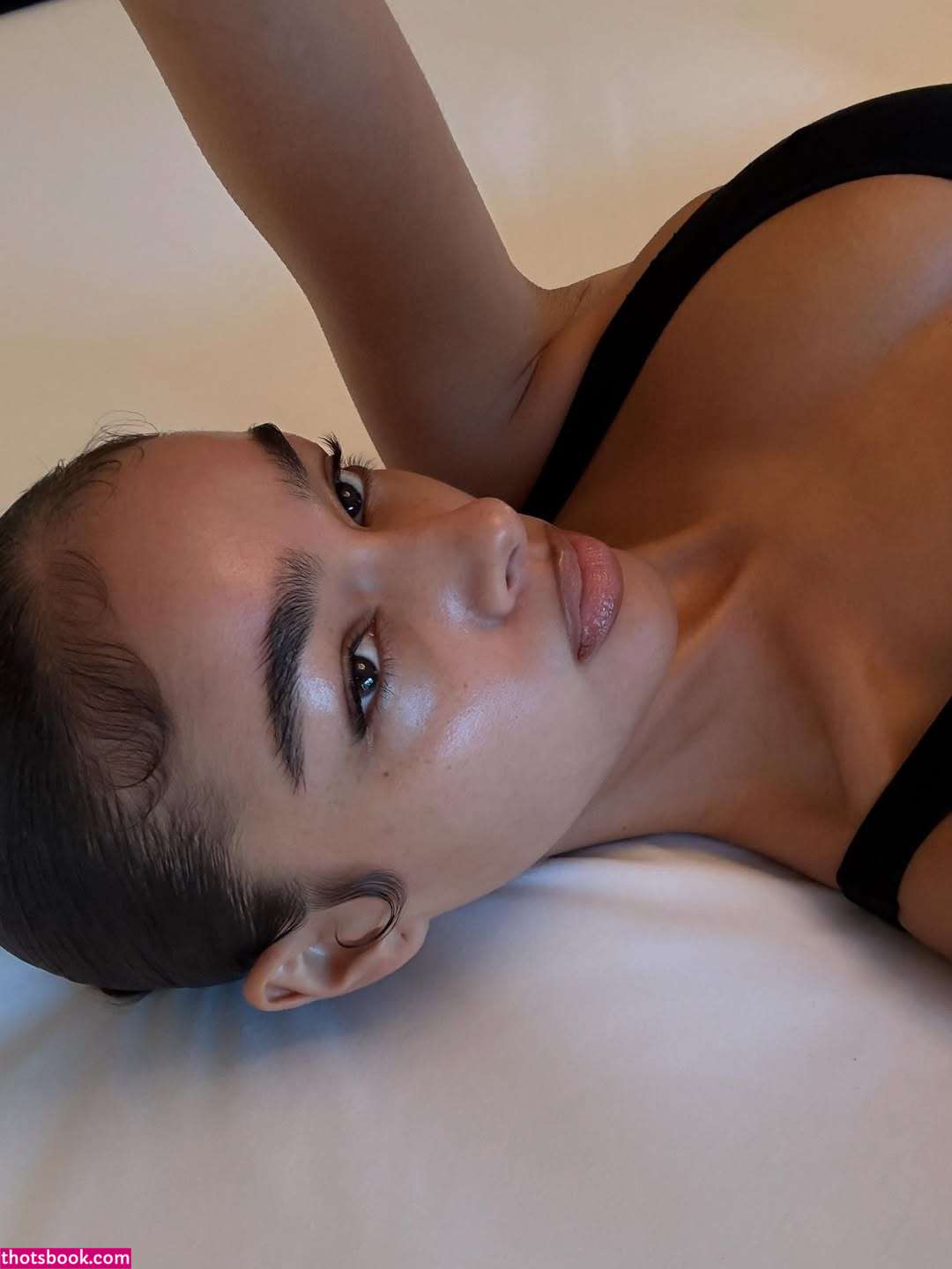 Alexis Carrington Photo #31