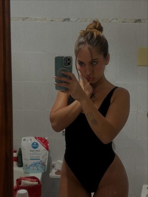 Annalisa Derelitto Photo #20