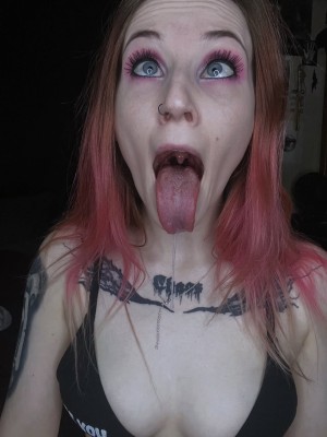 Carrie Cannie Photo #15