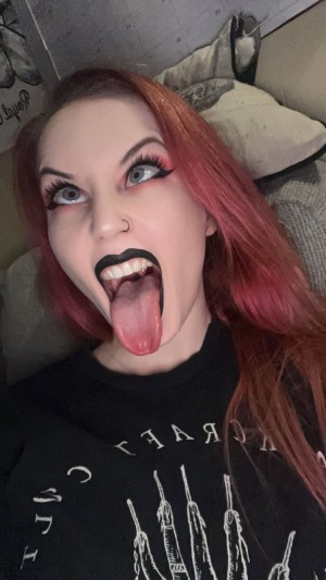 Carrie Cannie Photo #37