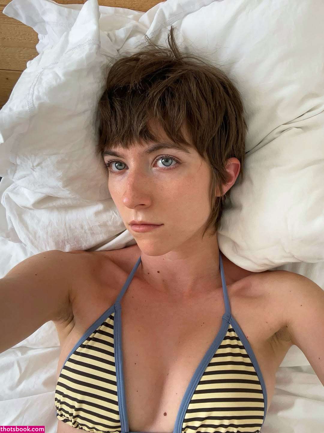 Fiona Leah Photo #30