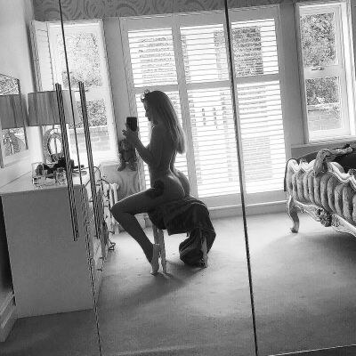 Scarlet Bouvier Photo #5