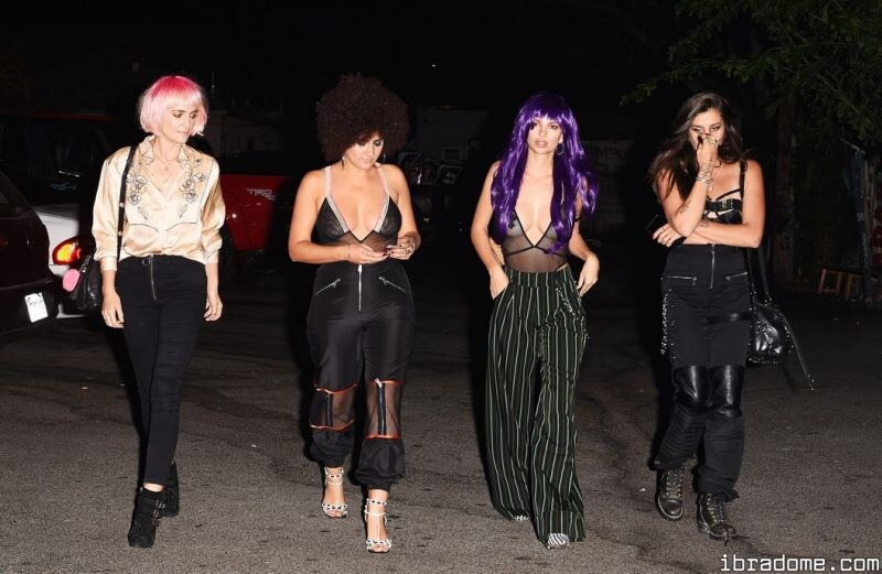 Emily Ratajkowski Photo #186