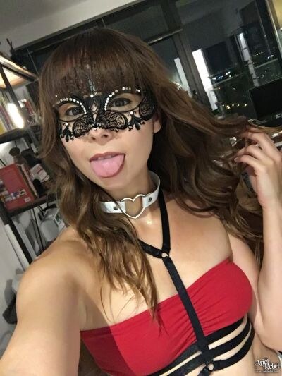 Ariel Rebel Photo #8