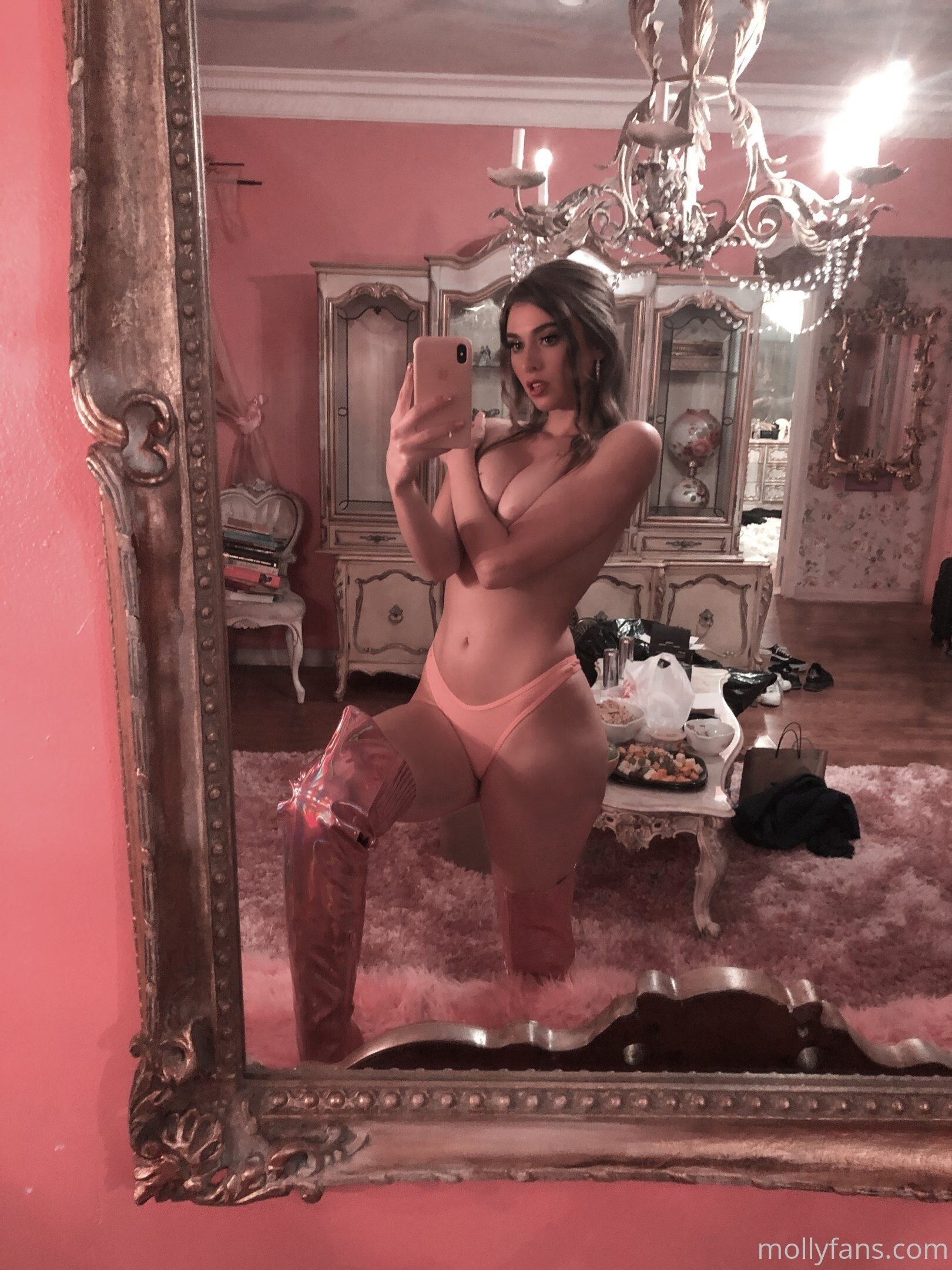 Molly Bennett Photo #301