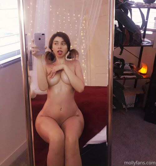 Molly Bennett Photo #386