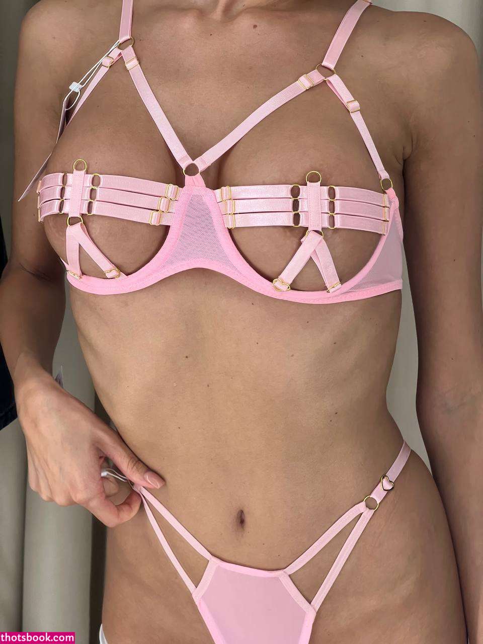 Adelalinka Twins Photo #40