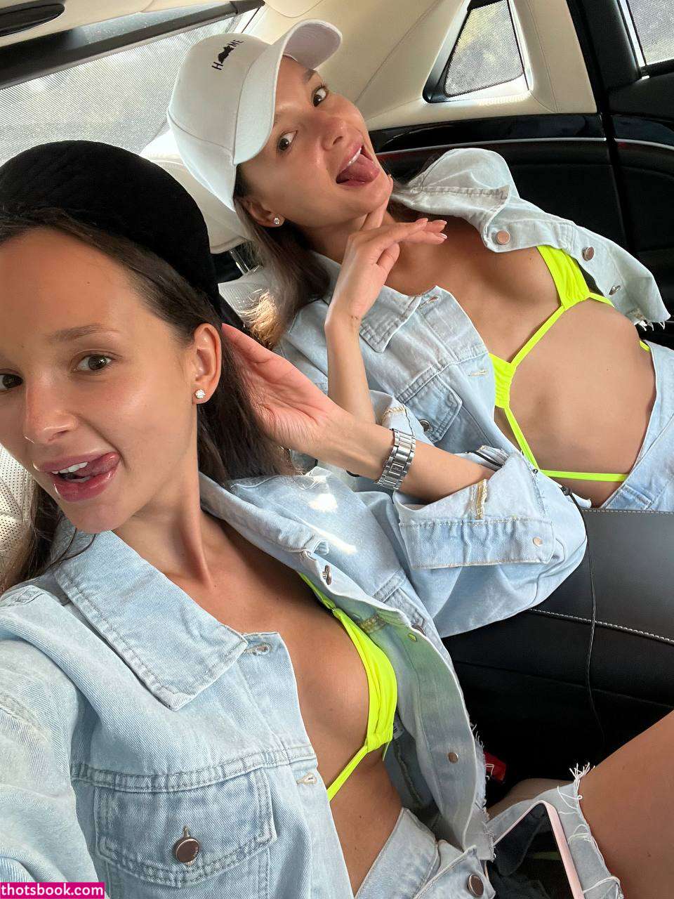 Adelalinka Twins Photo #55