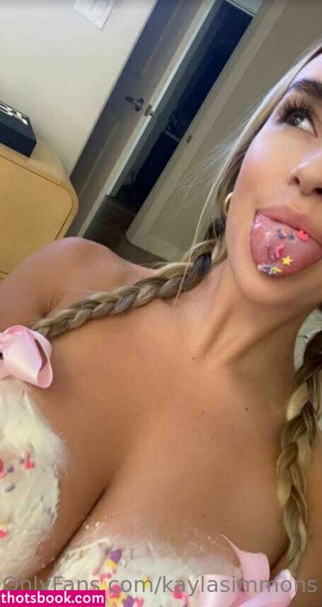 Kayla Simmons Photo #31