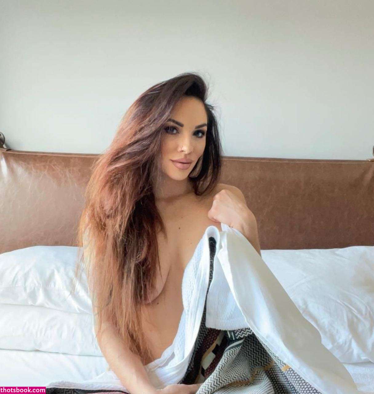 Avery Warner Photo #13