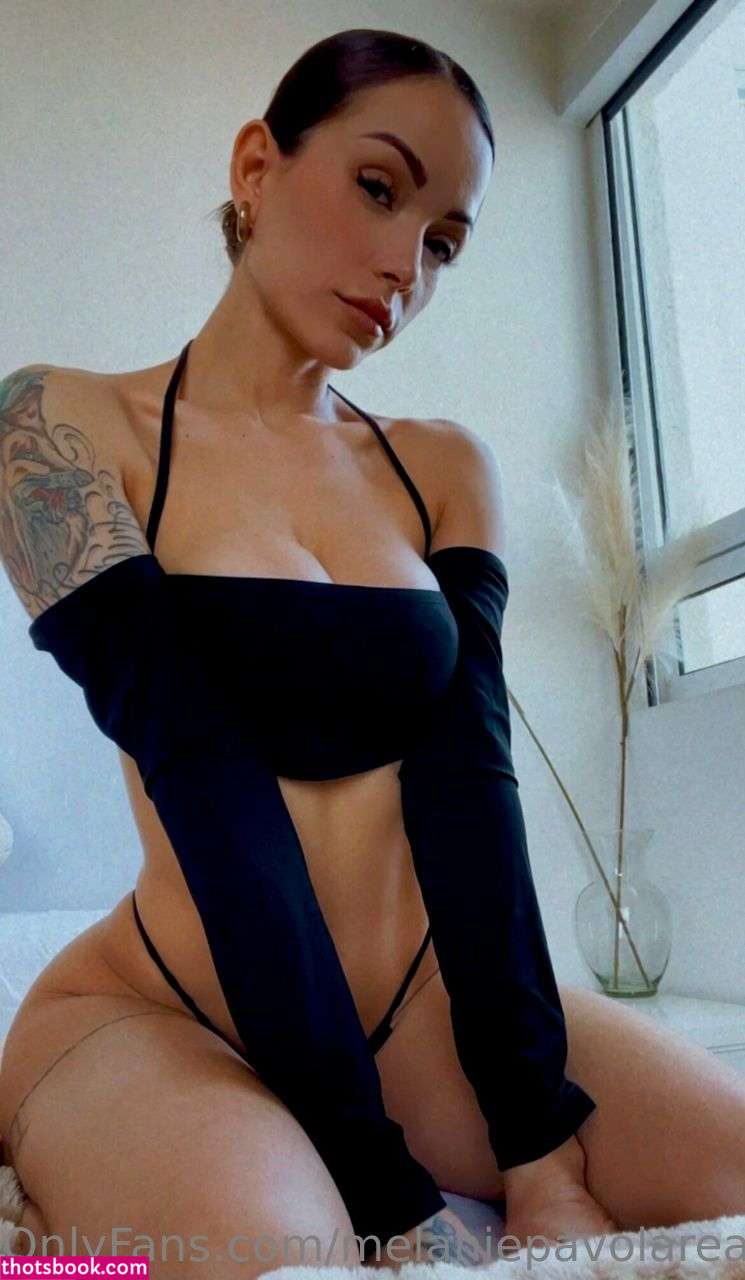 Melanie Pavola Photo #53