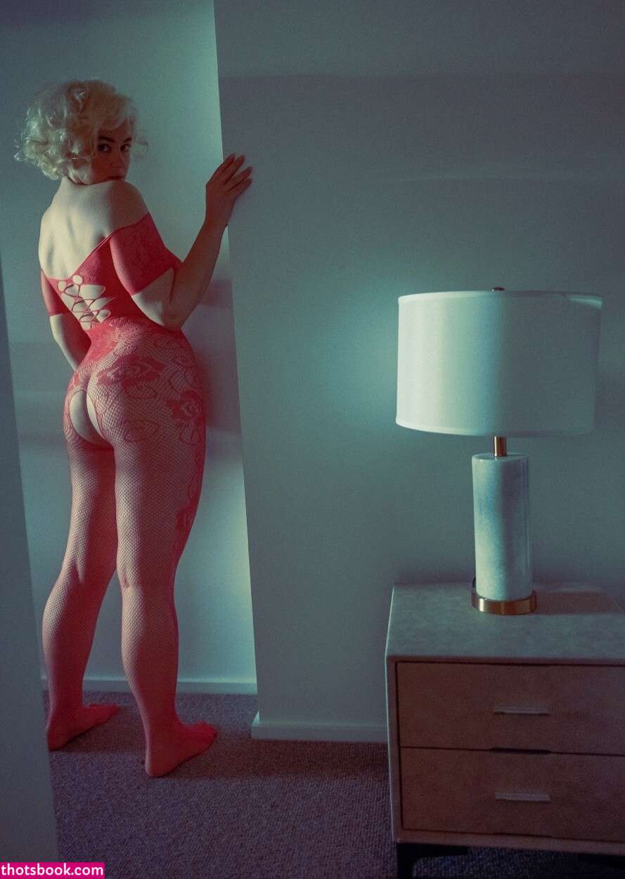 Stefania Ferrario Photo #251