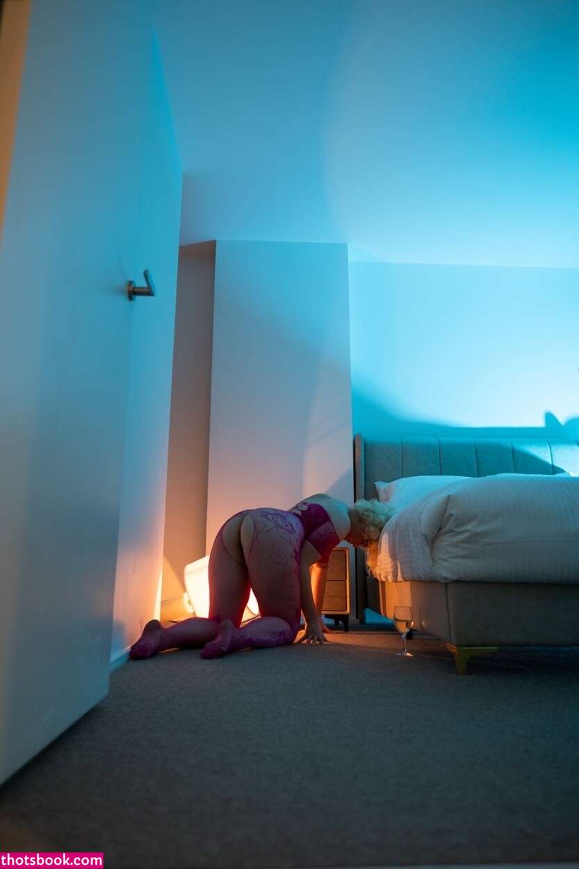 Stefania Ferrario Photo #265