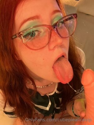 Cutie Alice Photo #19