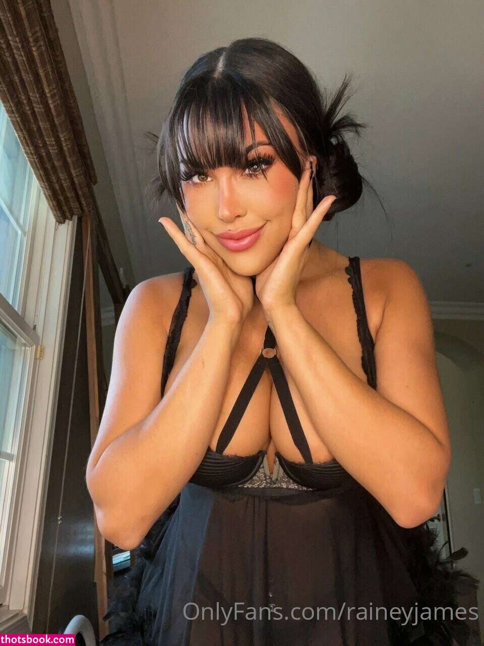 Rainey James Photo #8