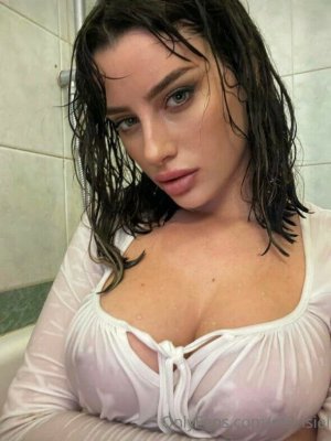 Merisiel Irum Photo #25