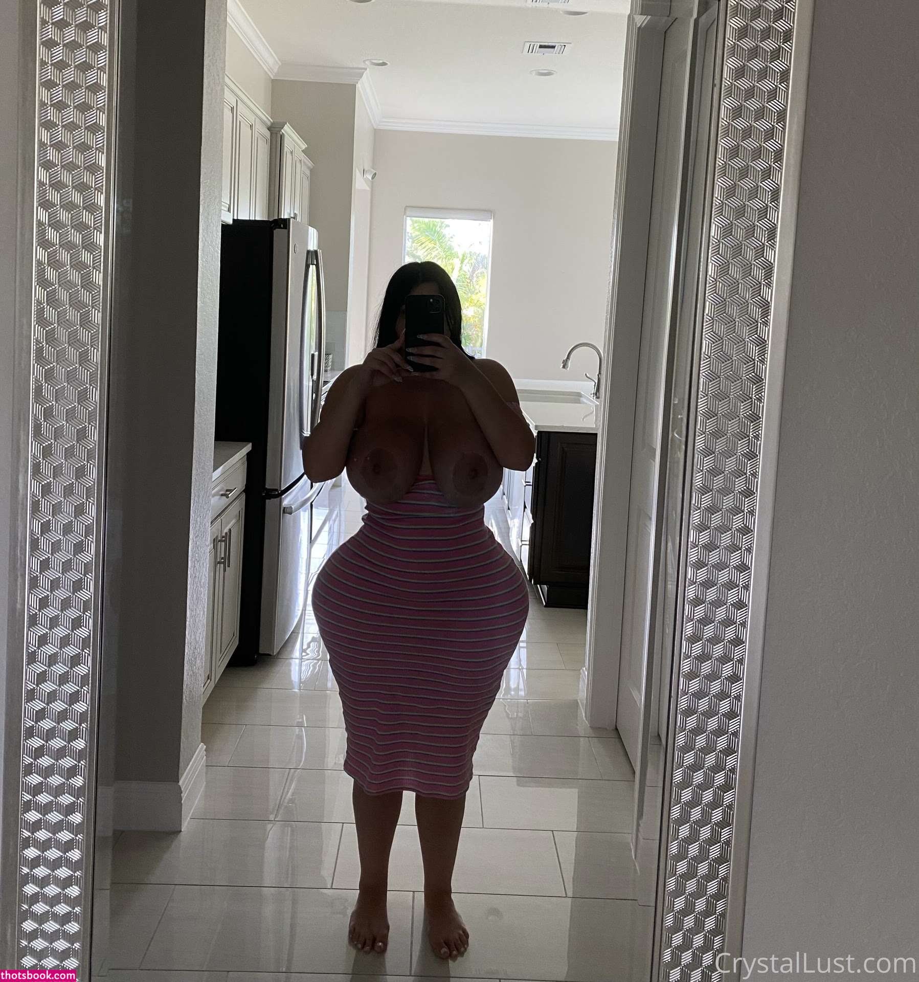 Crystal Lust Photo #15