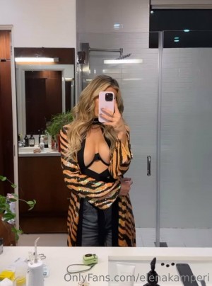 Elena Kamperi Photo #24