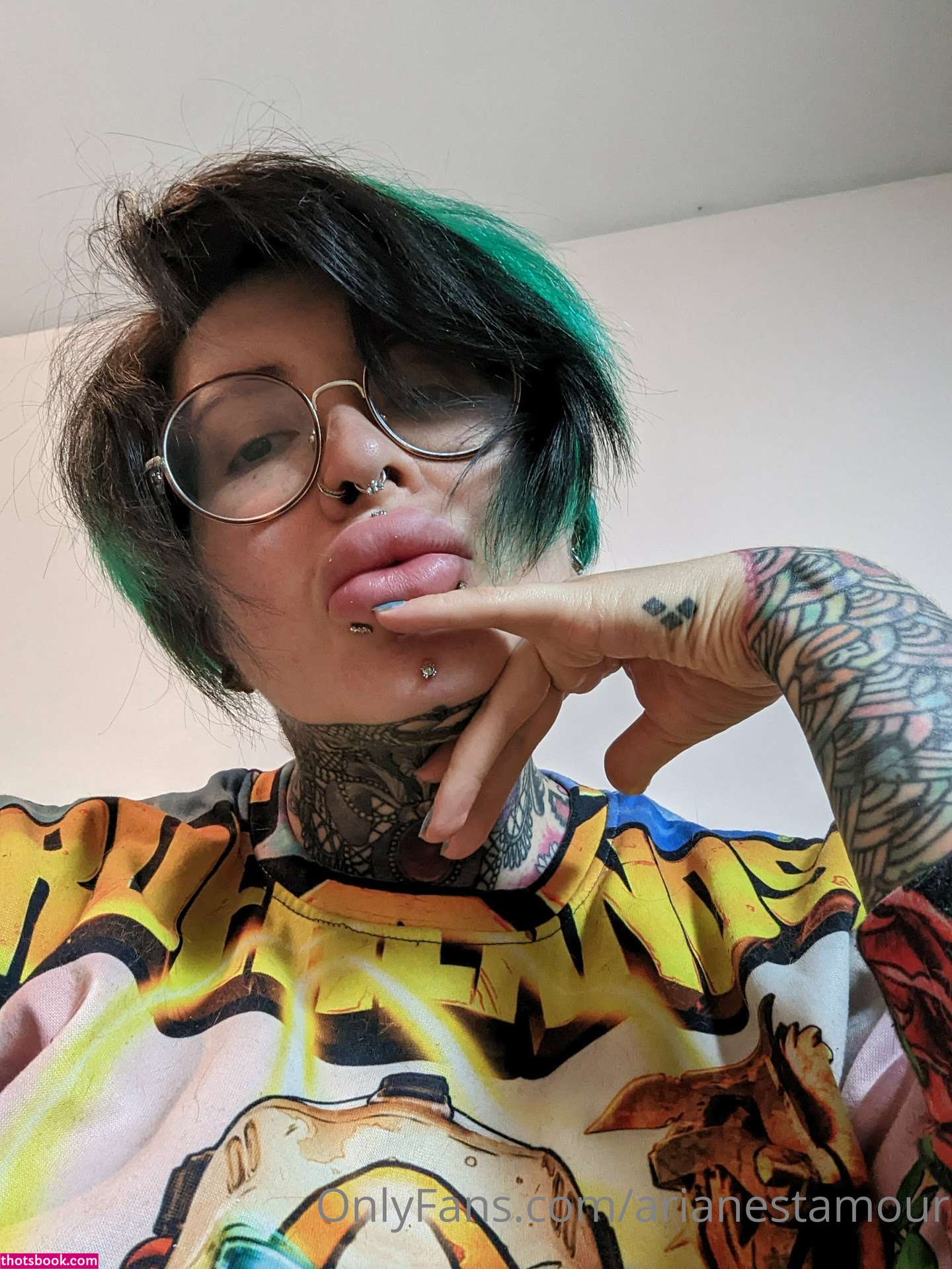 Ariane Saint Amour Photo #34