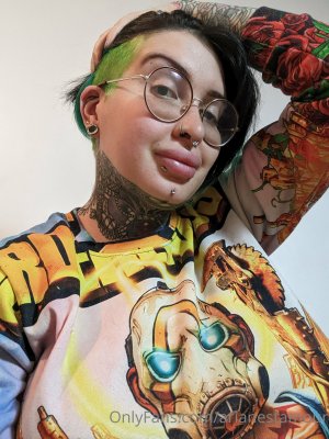 Ariane Saint Amour Photo #42