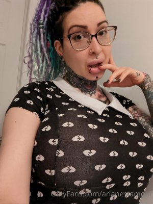 Ariane Saint Amour Photo #49