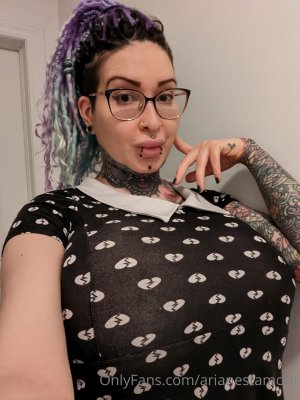 Ariane Saint Amour Photo #64