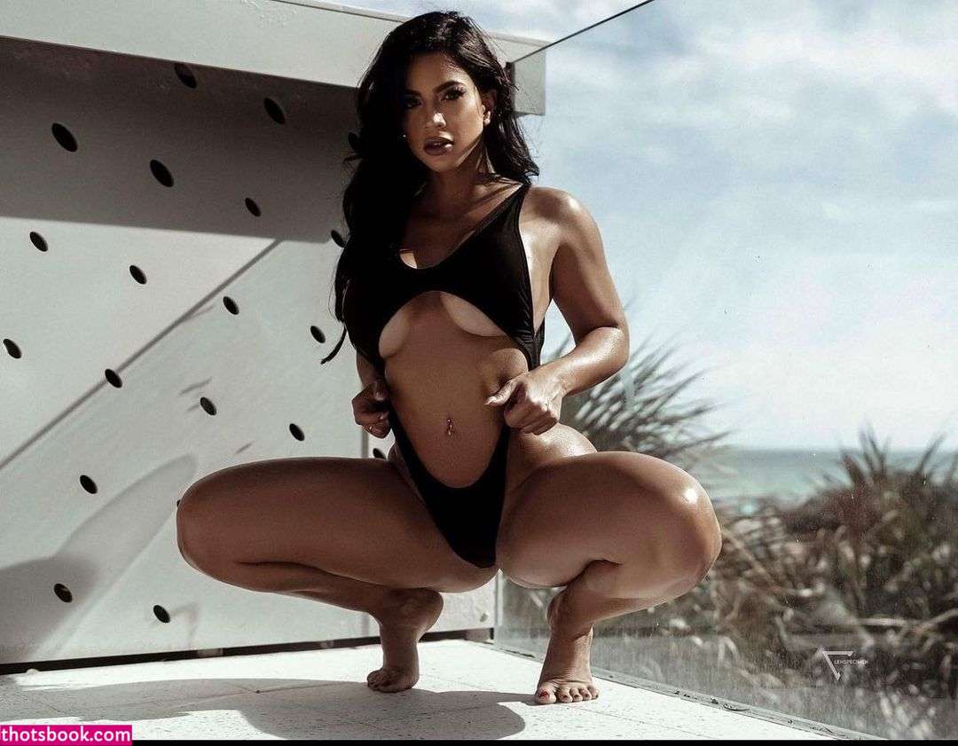 Litza Yanez Photo #12