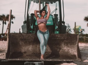 Litza Yanez Photo #20