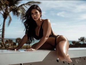 Litza Yanez Photo #24