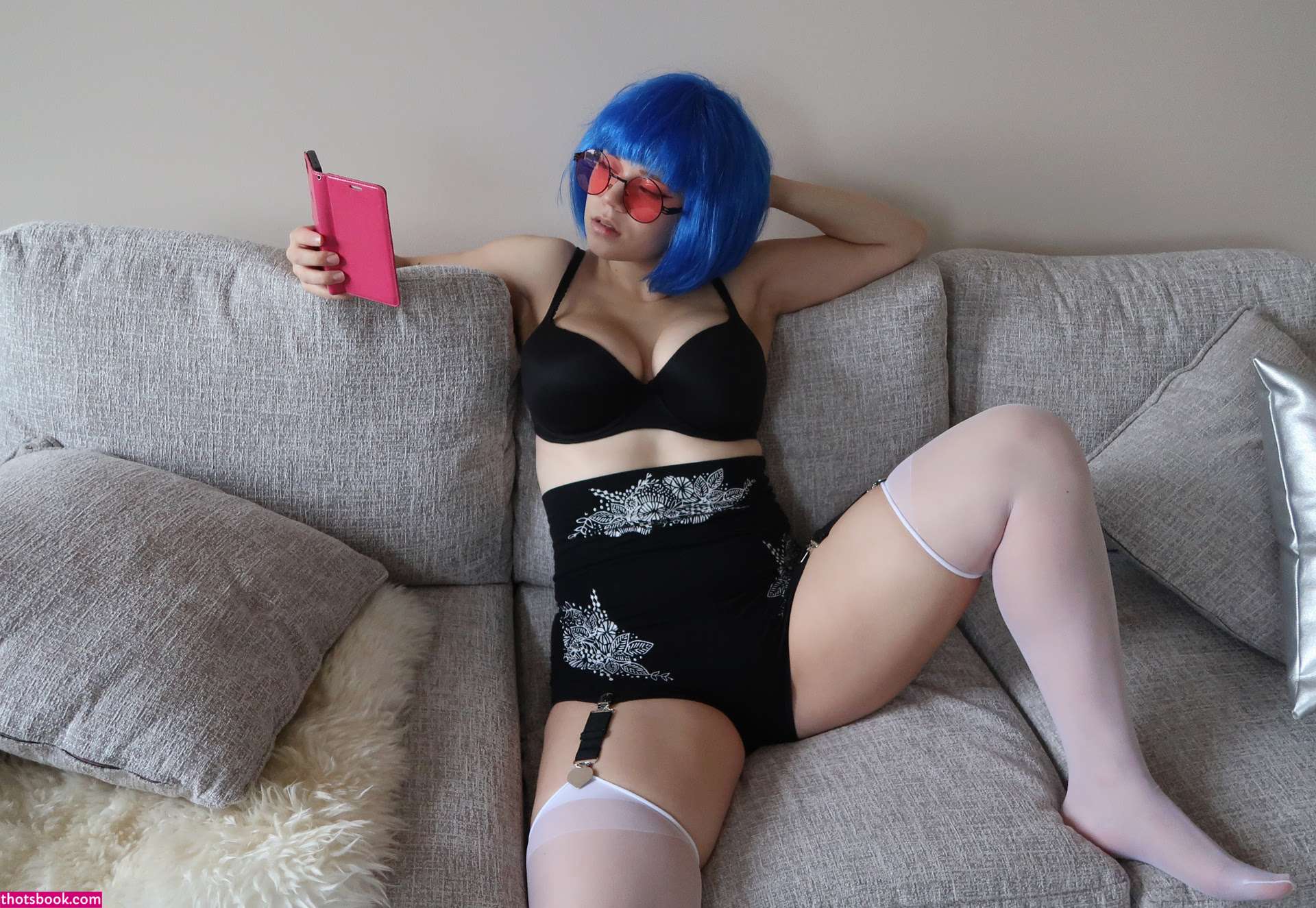 Naomiwastaken Photo #421