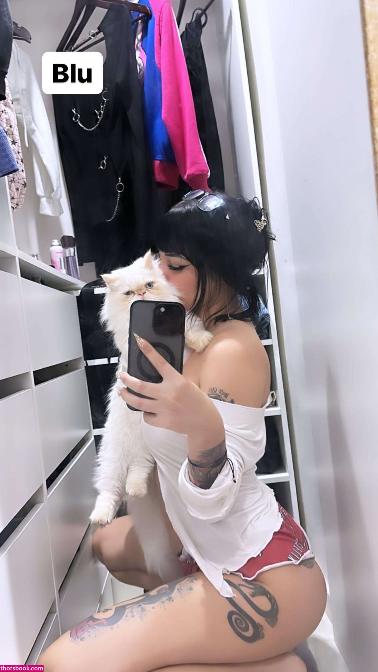 Yasmim Cat Photo #65