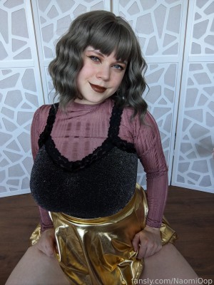 Naomiwastaken Photo #529