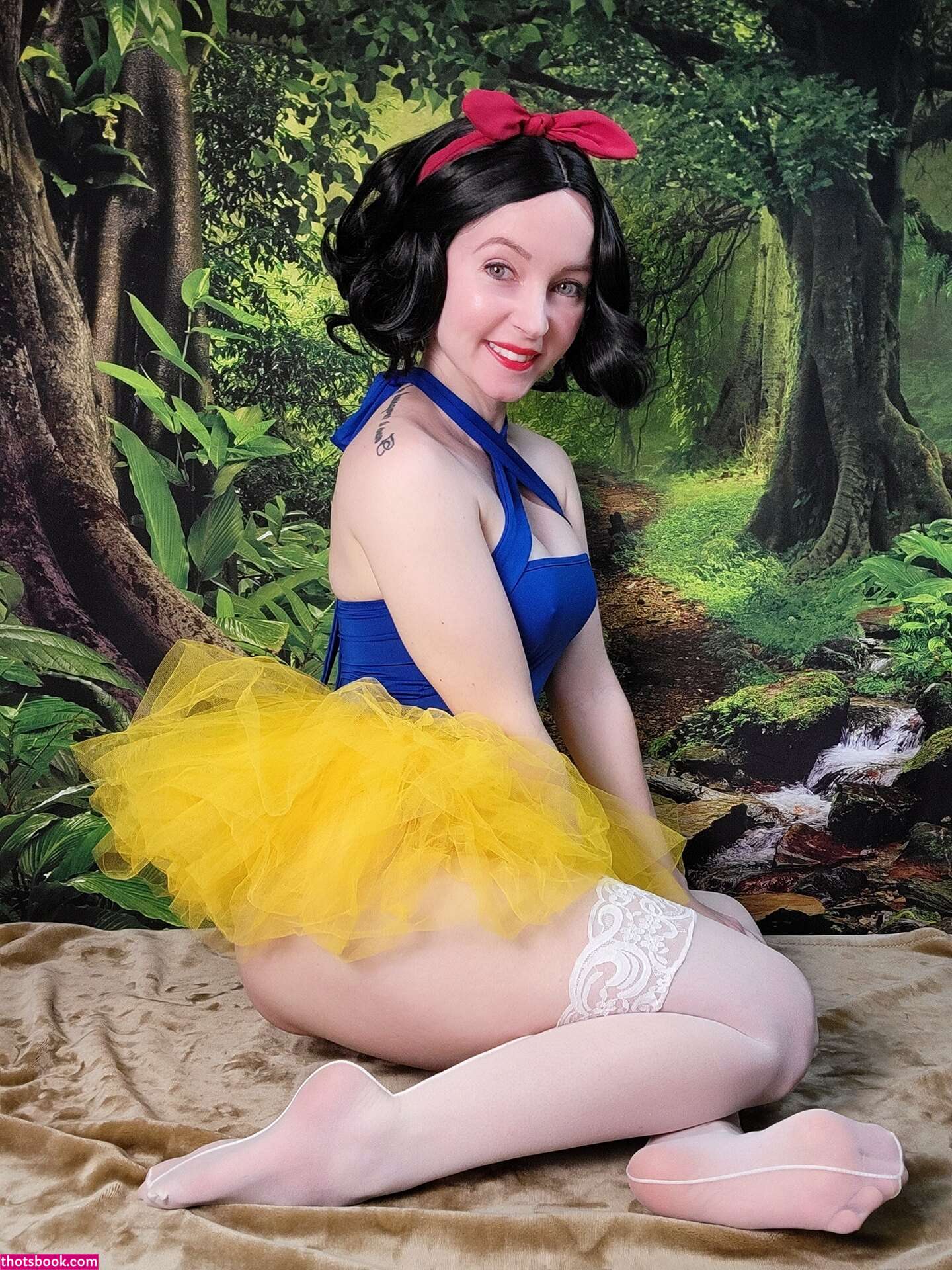 Tinyfeettreat Photo #45