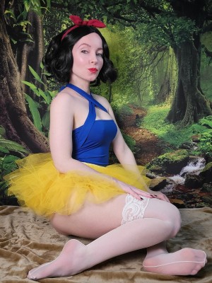 Tinyfeettreat Photo #46