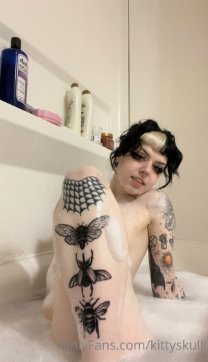 yeahimcaroline Photo #79