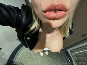 Ella Baig Photo #159