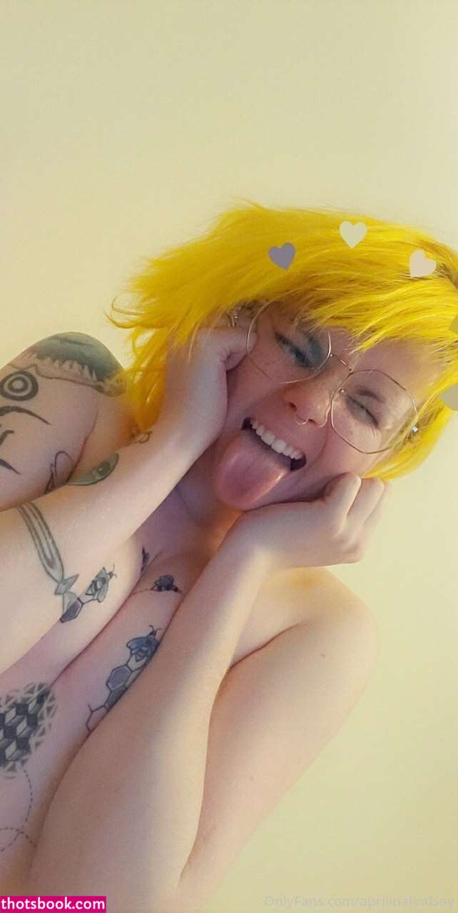 aprilinalindsay Photo #14