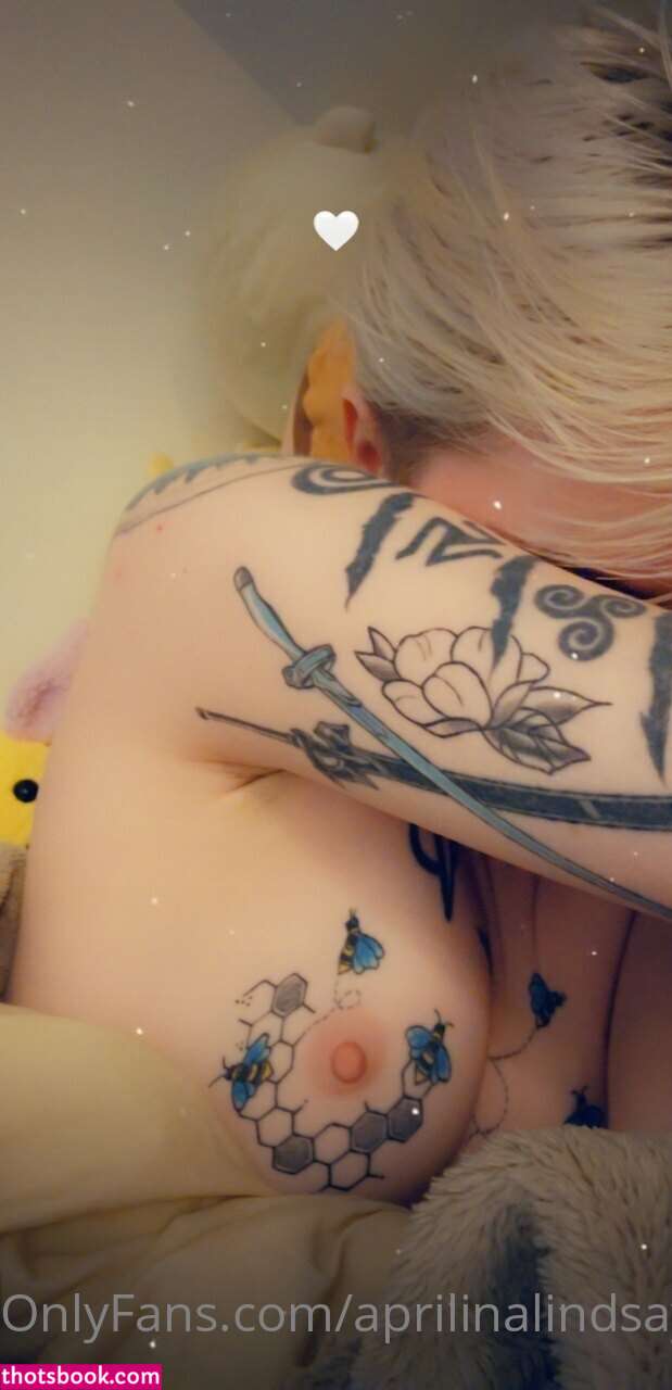 aprilinalindsay Photo #40