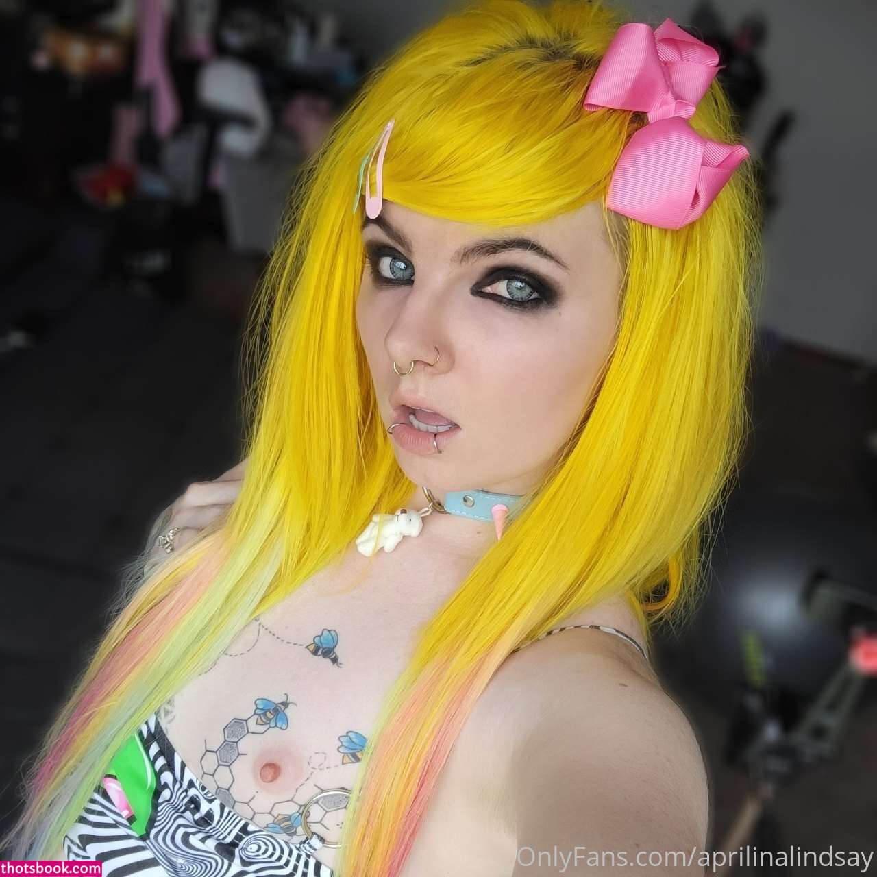 aprilinalindsay Photo #151