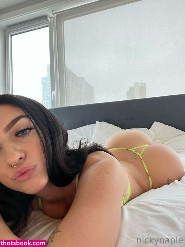 Nickynaple Photo #48