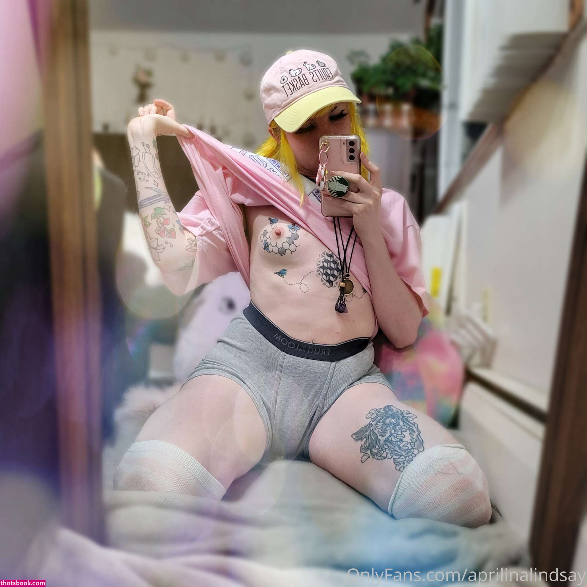 aprilinalindsay Photo #484