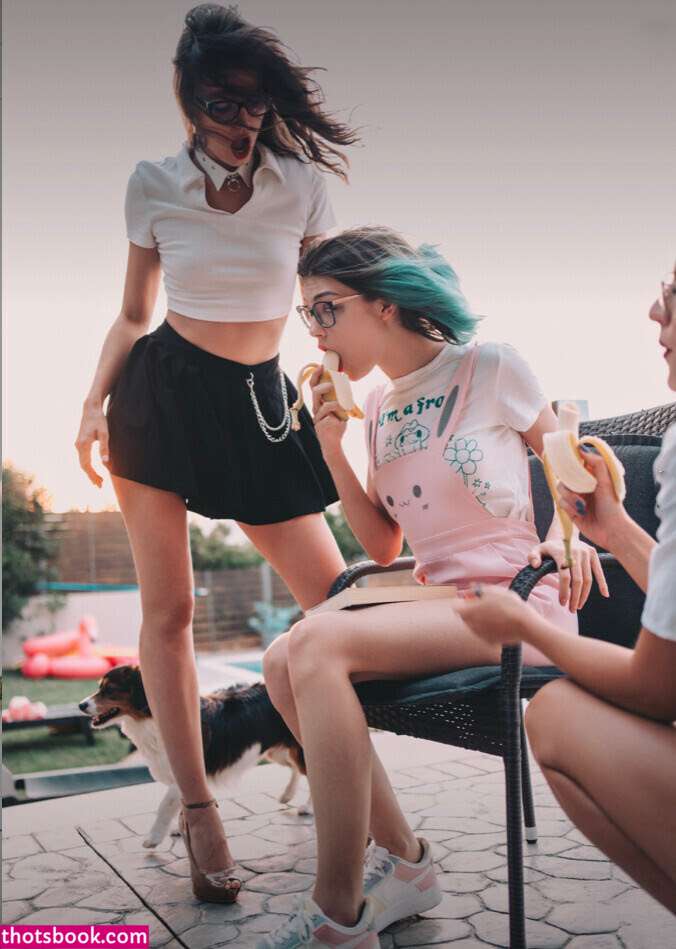 Trixy Blue Photo #111