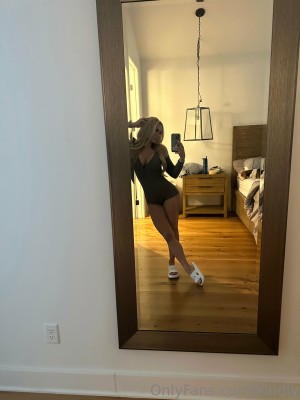 Kindly Myers Photo #343